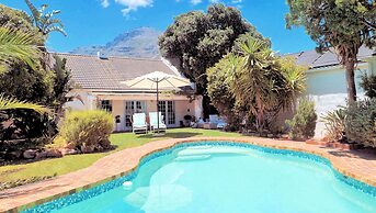 Hout Bay Beach Cottage