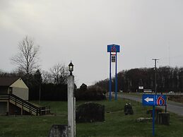 Motel 6 Shartlesville, PA