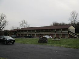 Motel 6 Shartlesville, PA