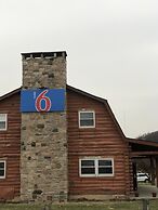Motel 6 Shartlesville, PA