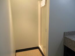 Motel 6 Shartlesville, PA