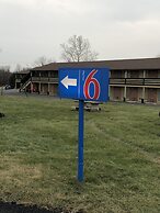 Motel 6 Shartlesville, PA