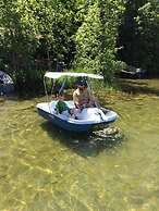 Maple Grove Cottages