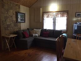 Maple Grove Cottages