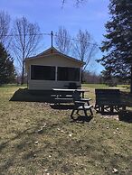 Maple Grove Cottages