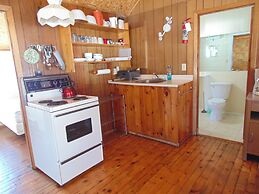 Maple Grove Cottages