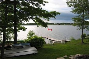 Maple Grove Cottages