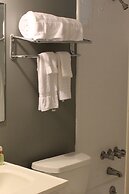 Catskill Seasons Inn