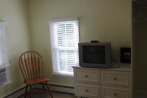 Catskill Seasons Inn