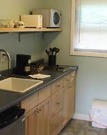 Catskill Seasons Inn