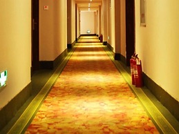 GreenTree Inn Qingdao Development District SDUST Express Hotel