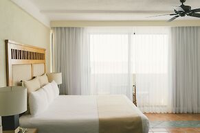 Hotel NYX Cancun All Inclusive
