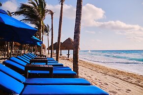 Hotel NYX Cancun All Inclusive