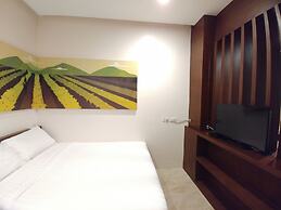 Bed and Bath Serviced Suites