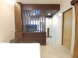 Bed and Bath Serviced Suites