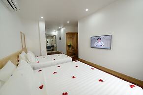 Blue Hanoi Inn City Hotel