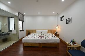 Blue Hanoi Inn City Hotel
