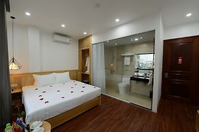 Blue Hanoi Inn City Hotel