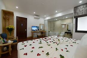 Blue Hanoi Inn City Hotel
