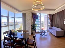 Pariat River Front Hotel