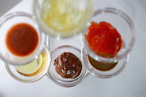 Pariat River Front Hotel