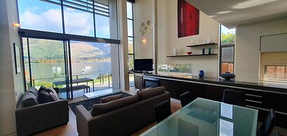 Lakeshore Springs Apartments