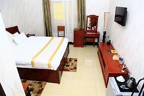 Golden Zambezi Lodge