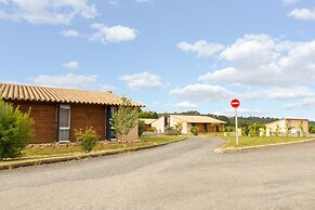 The Originals City, Hôtel Albizia