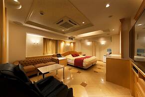 Hotel Luna Ikeda - Adults Only