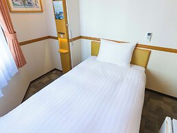 Toyoko Inn Saitama Iwatsuki Ekimae