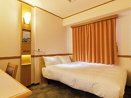 Toyoko Inn Saitama Iwatsuki Ekimae
