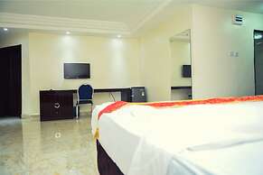 Starview Palace Hotel