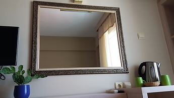 Ileri Hotel & Apartments