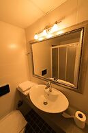 Ileri Hotel & Apartments