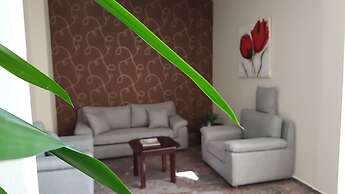 Ileri Hotel & Apartments