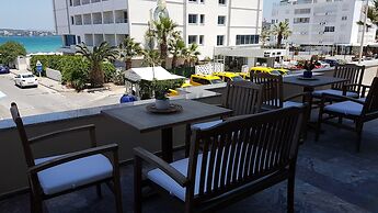 Ileri Hotel & Apartments