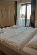 Orbi Palace Hotel & Suites