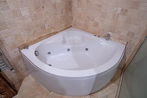 Elegance Cave Suites