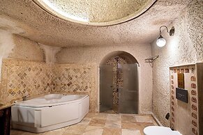 Elegance Cave Suites