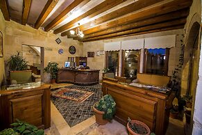 Elegance Cave Suites