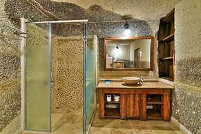 Elegance Cave Suites