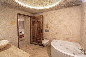 Elegance Cave Suites