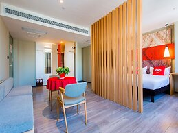 Ibis Lanzhou Train Station