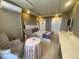 Firuze Beyaz Saray Otel