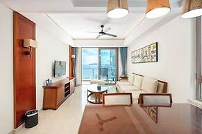 Sanya Seacube Holiday Hotel
