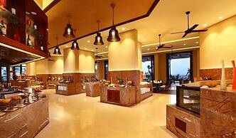 Sanya Seacube Holiday Hotel