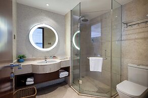Sanya Seacube Holiday Hotel