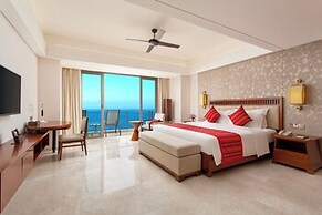 Sanya Seacube Holiday Hotel