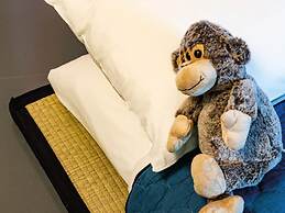 Mob Hotel Paris les Puces