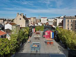 Mob Hotel Paris les Puces